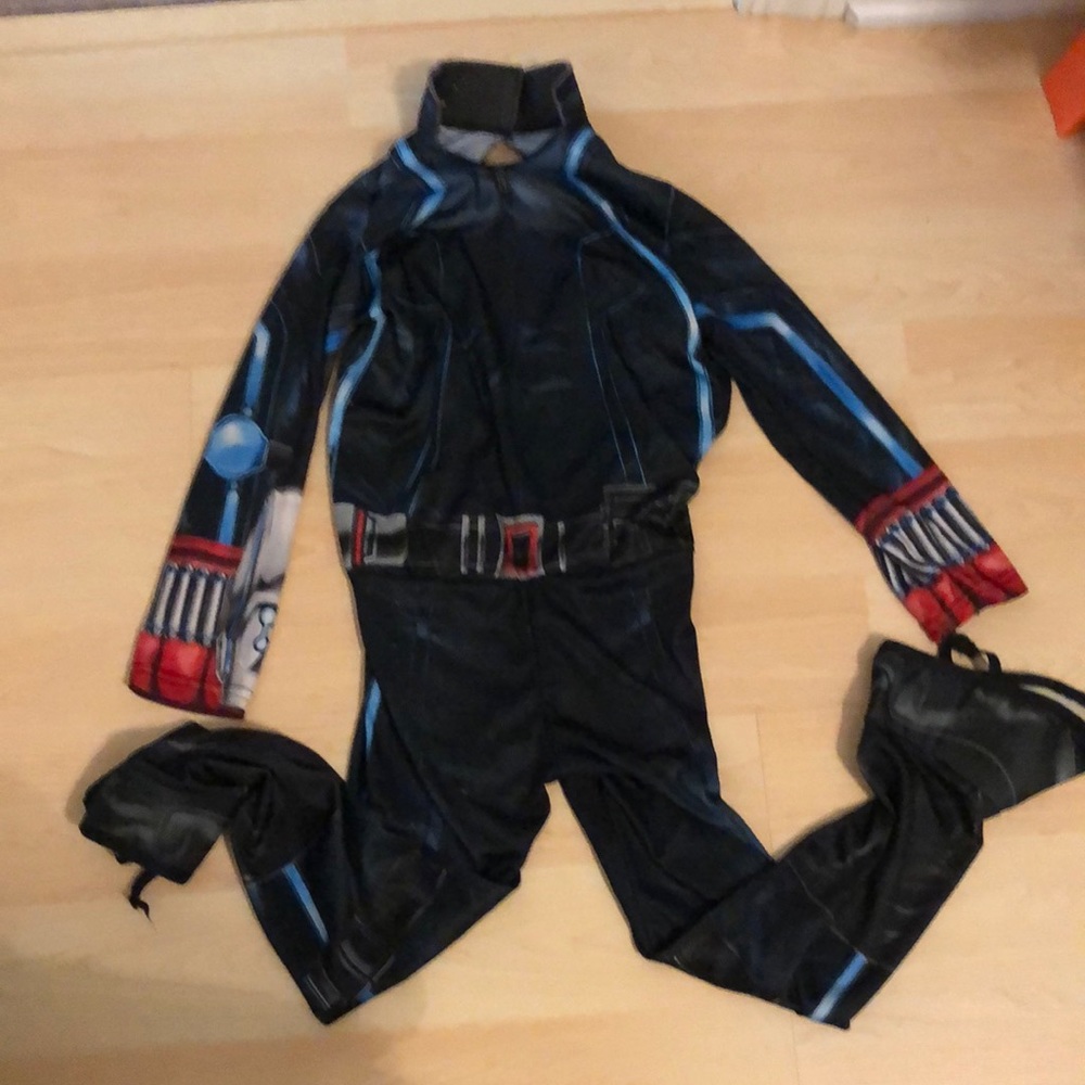 Black Widow Costume. Size S.
